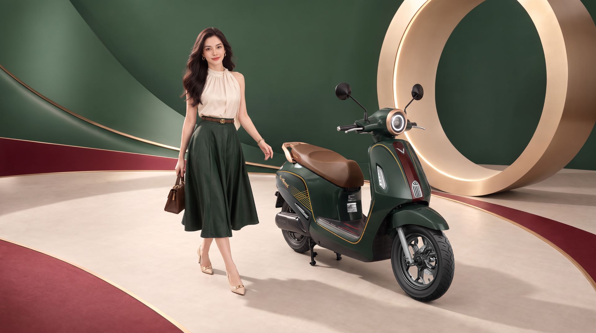 Cận cảnh Evo Grand Premia: Thiết kế sang trọng, cốp rộng &ldquo;mi&ecirc;n man&rdquo; - Ảnh 1.