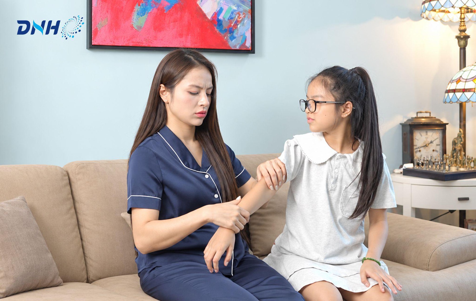  Hội mẹ bỉm trầm trồ xin b&iacute; quyết khi thấy con g&aacute;i 9 tuổi cao lớn của hot mom Ngọc Anh Berry - Ảnh 1.