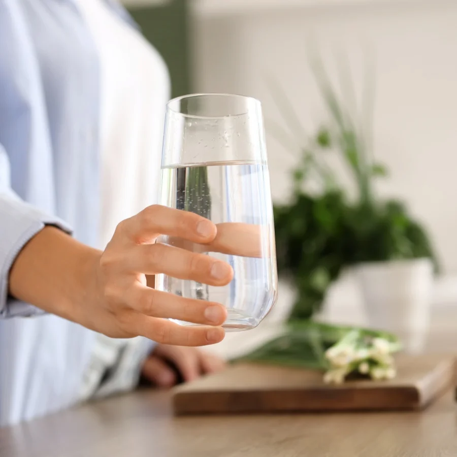 Đừng hoảng sợ sau khi ăn uống thả ga trong kỳ nghỉ: 4 c&aacute;ch đưa c&acirc;n nặng trở lại b&igrave;nh thường m&agrave; kh&ocirc;ng cần nhịn ăn - Ảnh 4.