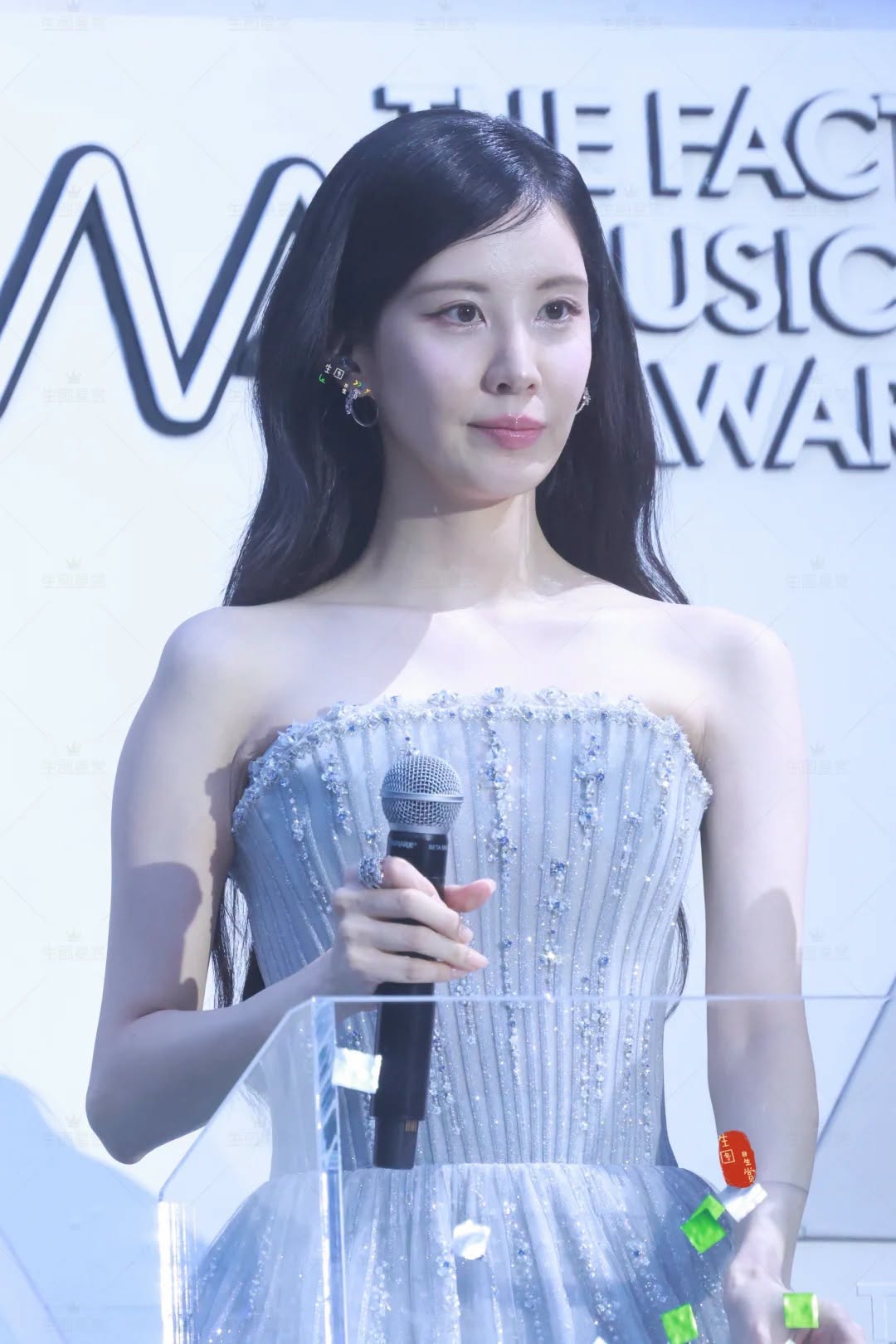 Seohyun tỏa s&aacute;ng với 6 chiếc v&aacute;y cưới ho&agrave;nh tr&aacute;ng tại TMA 2026 - Ảnh 1.