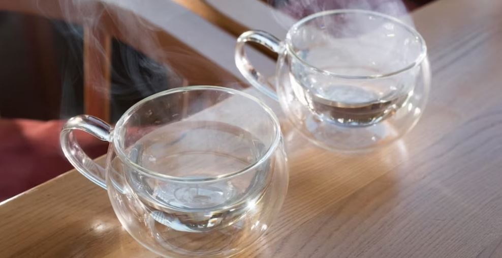 Cảnh b&aacute;o sức khỏe: 4 Việc nguy hiểm cần tr&aacute;nh sau bữa tối để ngăn đột qụy - Ảnh 3.
