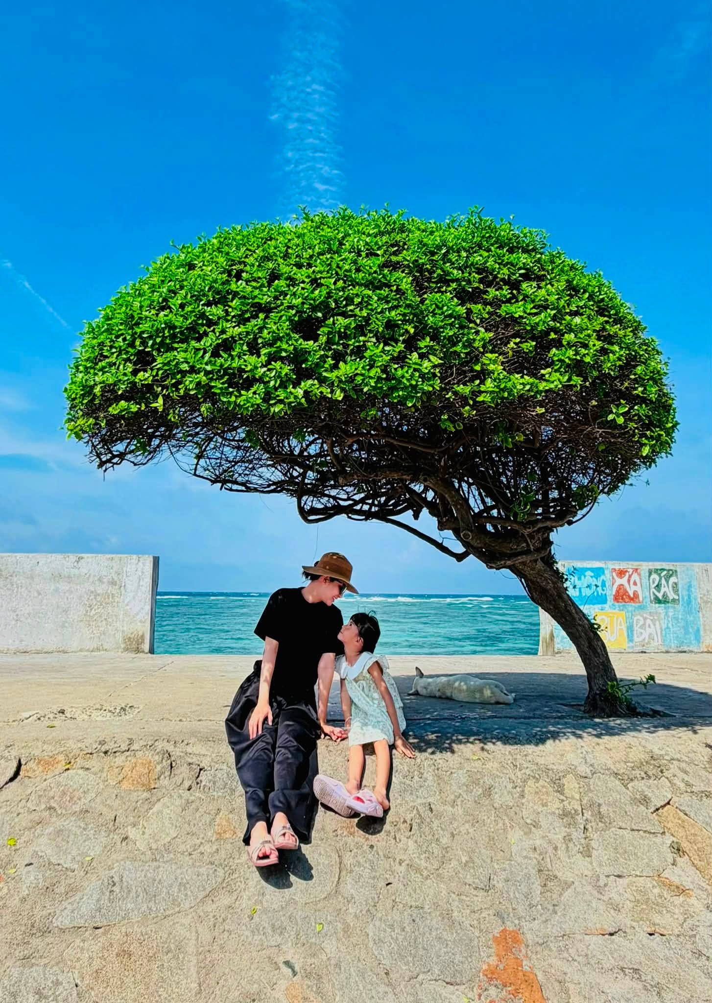 Con gái Thiên An 5 tuổi làm toán tư duy siêu nhanh, là mẫu nhí tự tin ai cũng khen ngợi - Ảnh 9.
