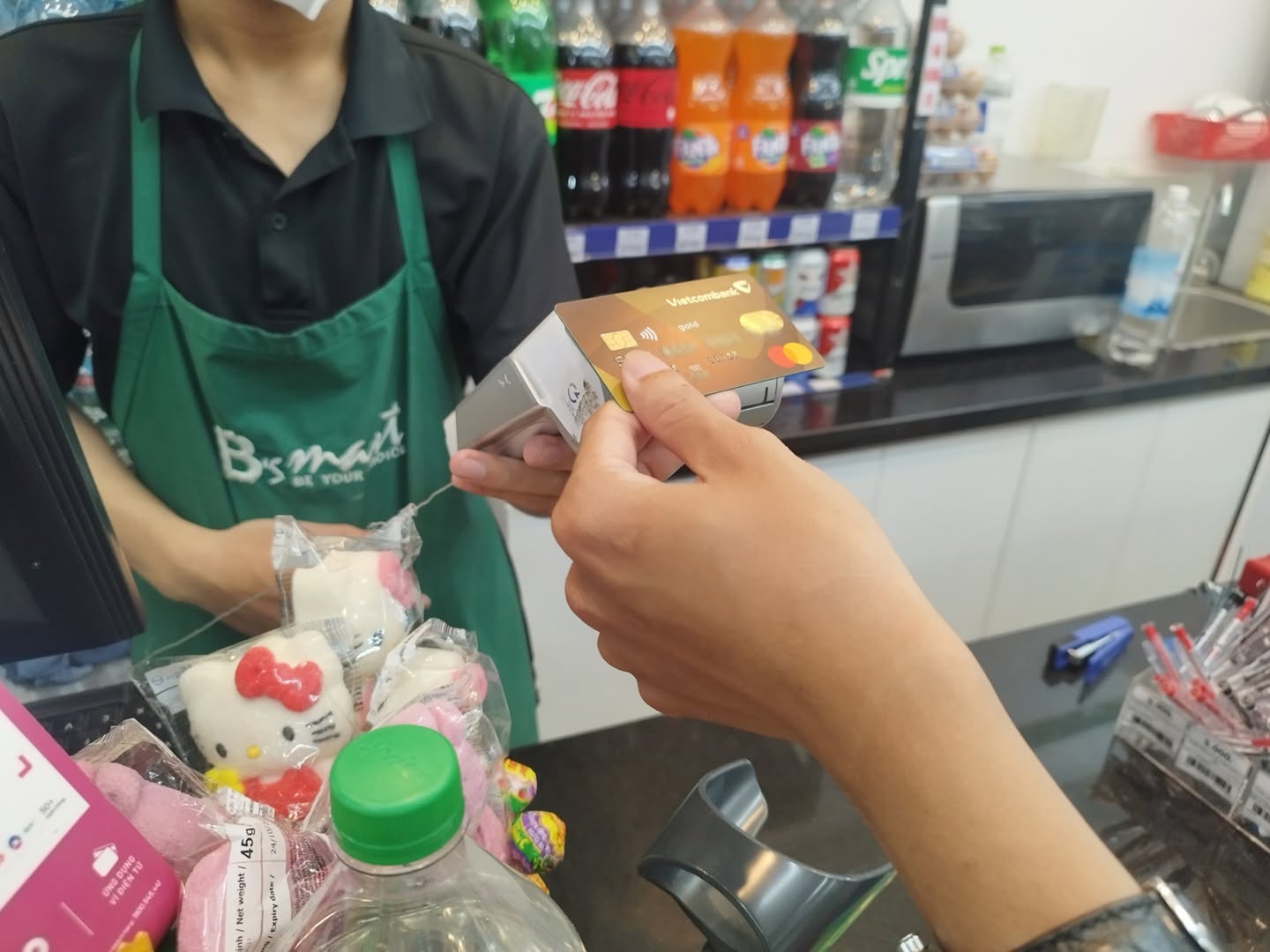 NAPAS, Mastercard v&agrave; Payoo mở rộng chương tr&igrave;nh tầm so&aacute;t ung thư cho phụ nữ yếu thế v&agrave; phụ nữ d&acirc;n tộc thiểu số - Ảnh 3.
