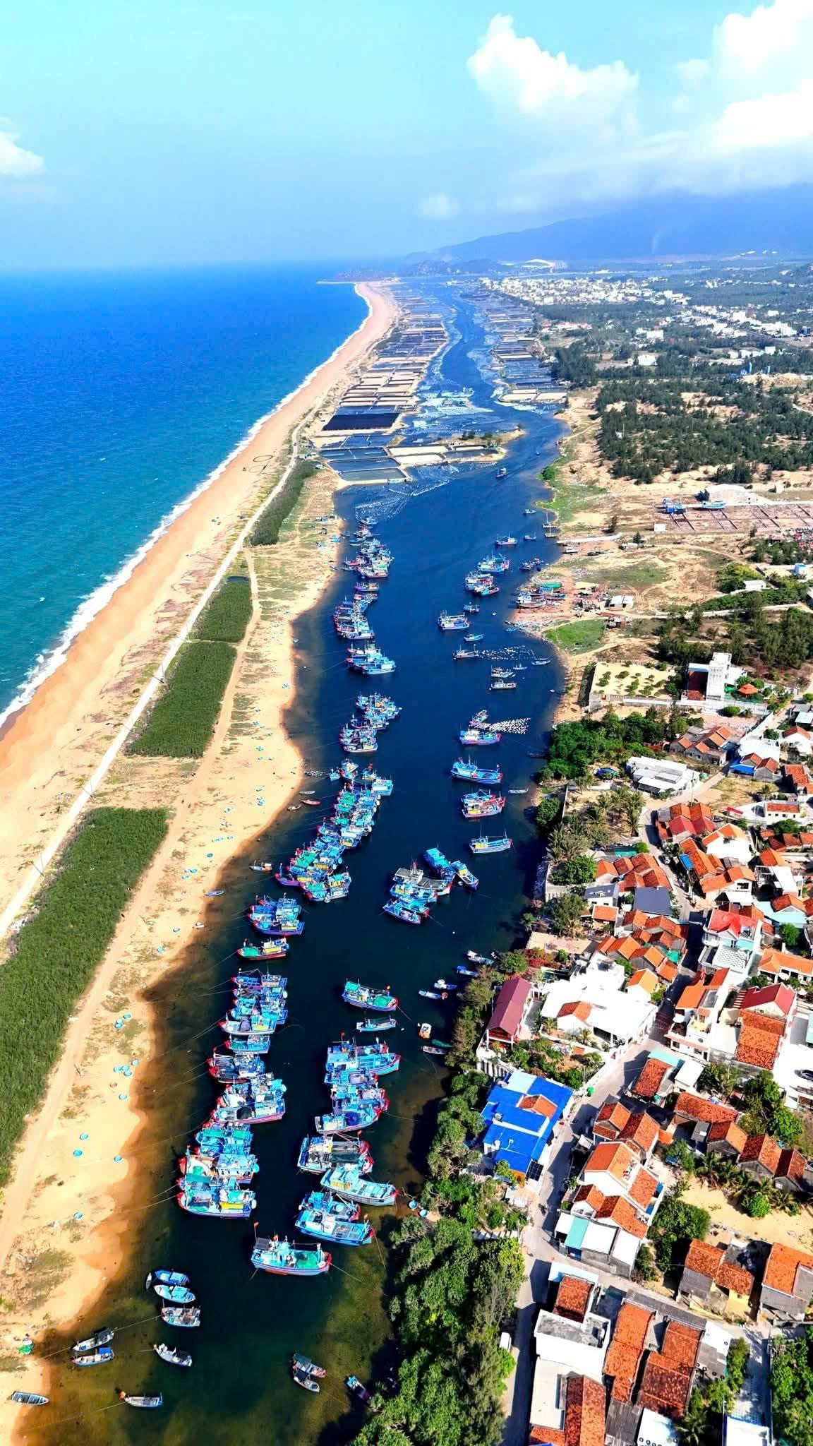 L&agrave;ng ch&agrave;i 400 năm ở Đắk Lắk: Điểm đến du lịch hấp dẫn thế giới 2026 - Ảnh 3.