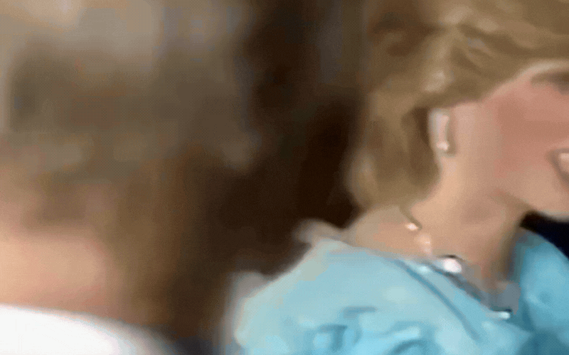 Kim cương thật lấp l&aacute;nh như C&ocirc;ng nương Diana: Khoảnh khắc ch&oacute;i mắt trong dạ tiệc 1983 - Ảnh 2.