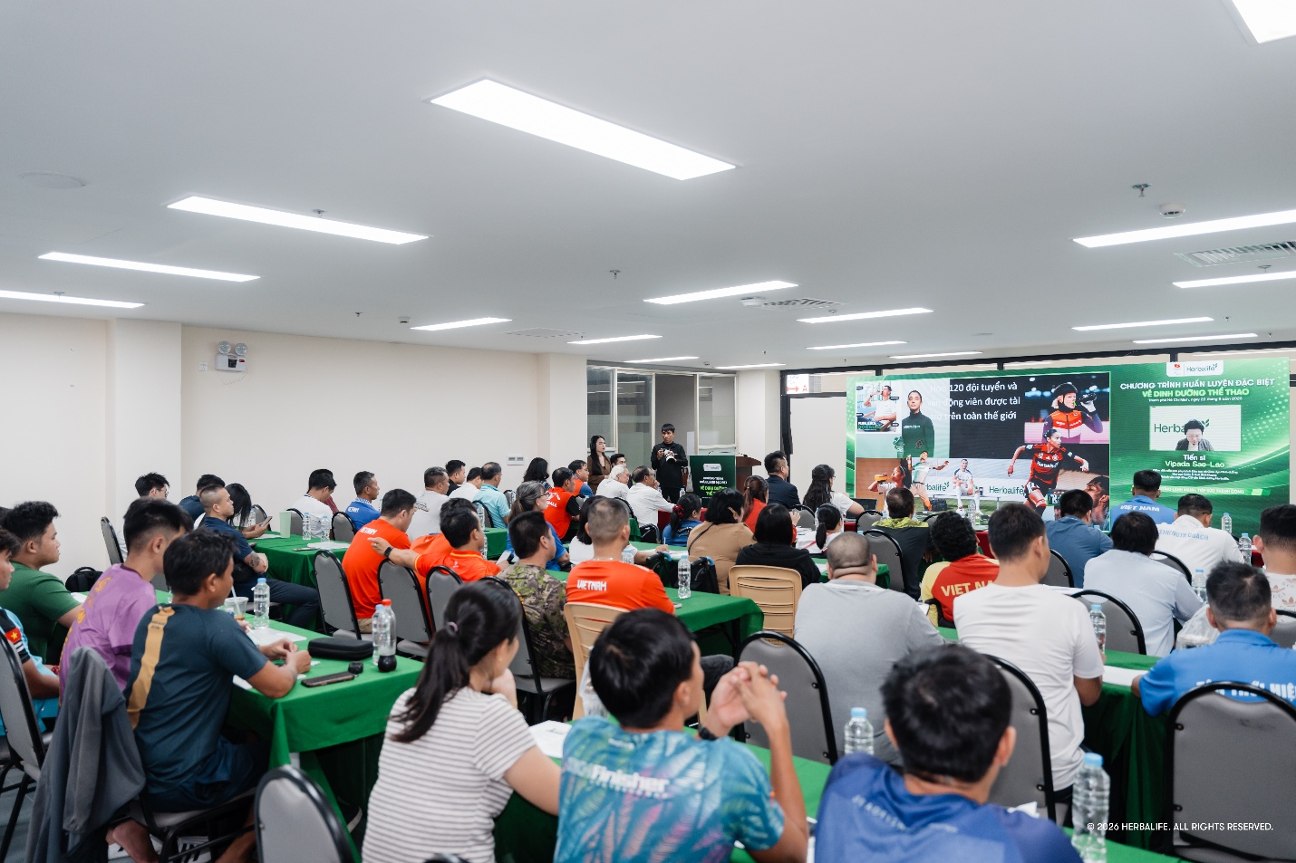 Vận động vi&ecirc;n người khuyết tật cập nhật kiến thức dinh dưỡng trước c&aacute;c giải đấu quốc tế - Ảnh 1.