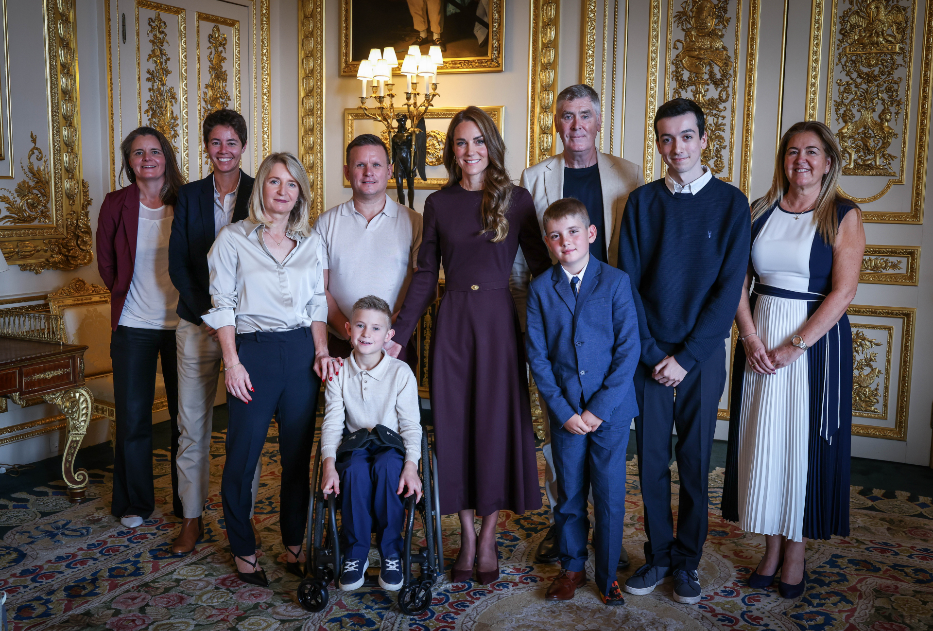 Vương phi Kate Middleton mở tiệc tr&agrave; tại l&acirc;u đ&agrave;i Windsor với những c&acirc;u chuyện cảm động - Ảnh 2.