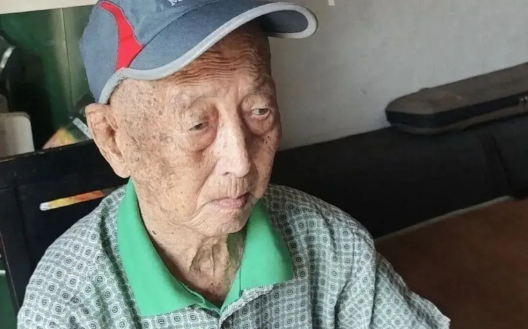1 b&agrave;i tập gi&uacute;p sống thọ với chi ph&iacute; gần như bằng 0 lại nằm ngay tại ch&iacute;nh những bậc thang m&agrave; bạn vẫn thường đi mỗi ng&agrave;y - Ảnh 2.