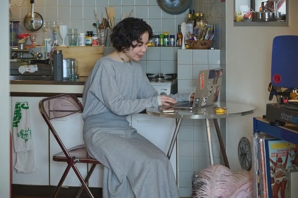 Tin vui cho phụ nữ 50+: Nếu đã làm được 5 việc này, tài chính tuổi nghỉ hưu có thể an tâm hơn rất nhiều - Ảnh 3.