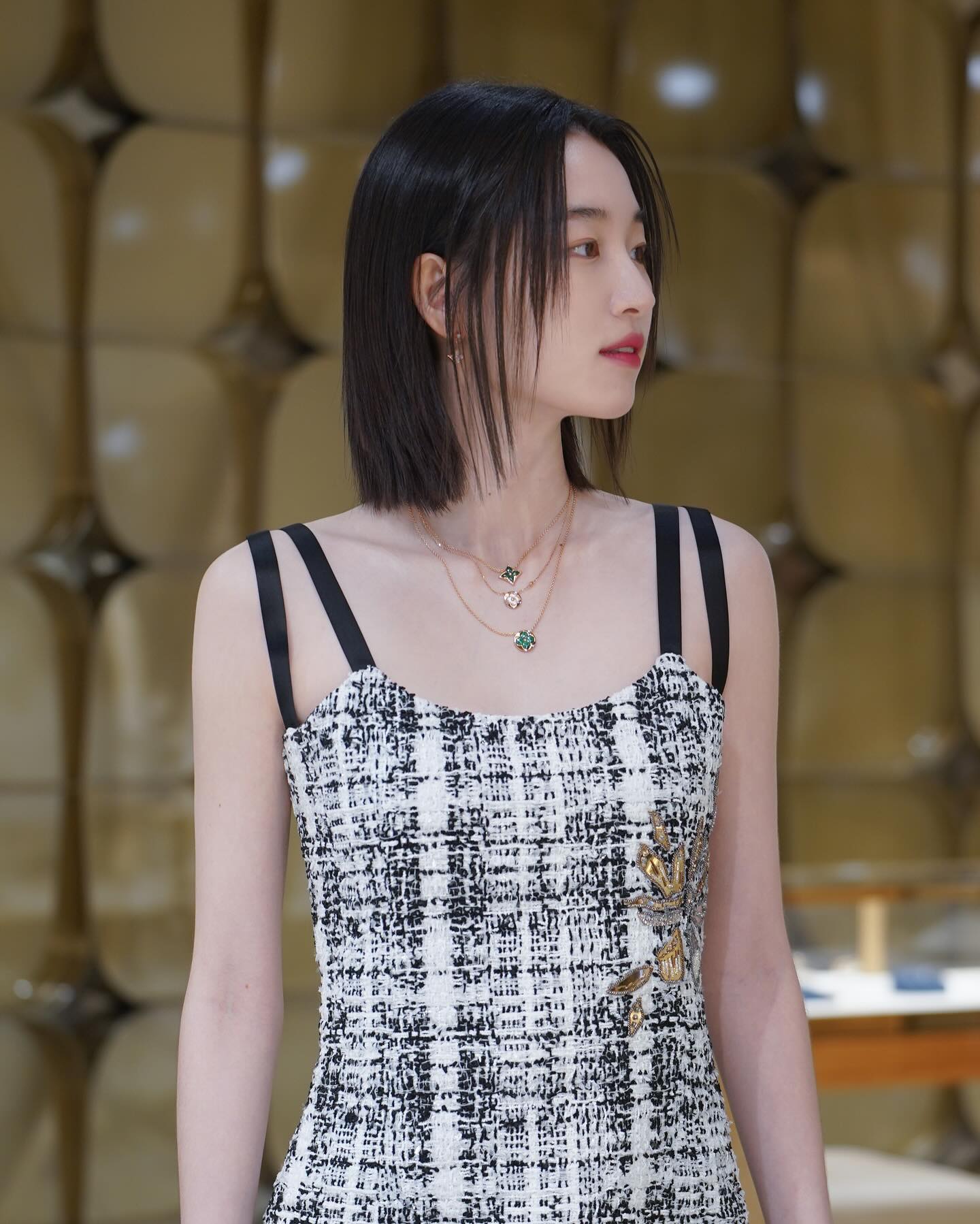Thủ lĩnh Yakuza Won Ji An g&acirc;y sốt với phong c&aacute;ch đẹp v&agrave; quyền lực trong Made in Korea 2 - Ảnh 9.