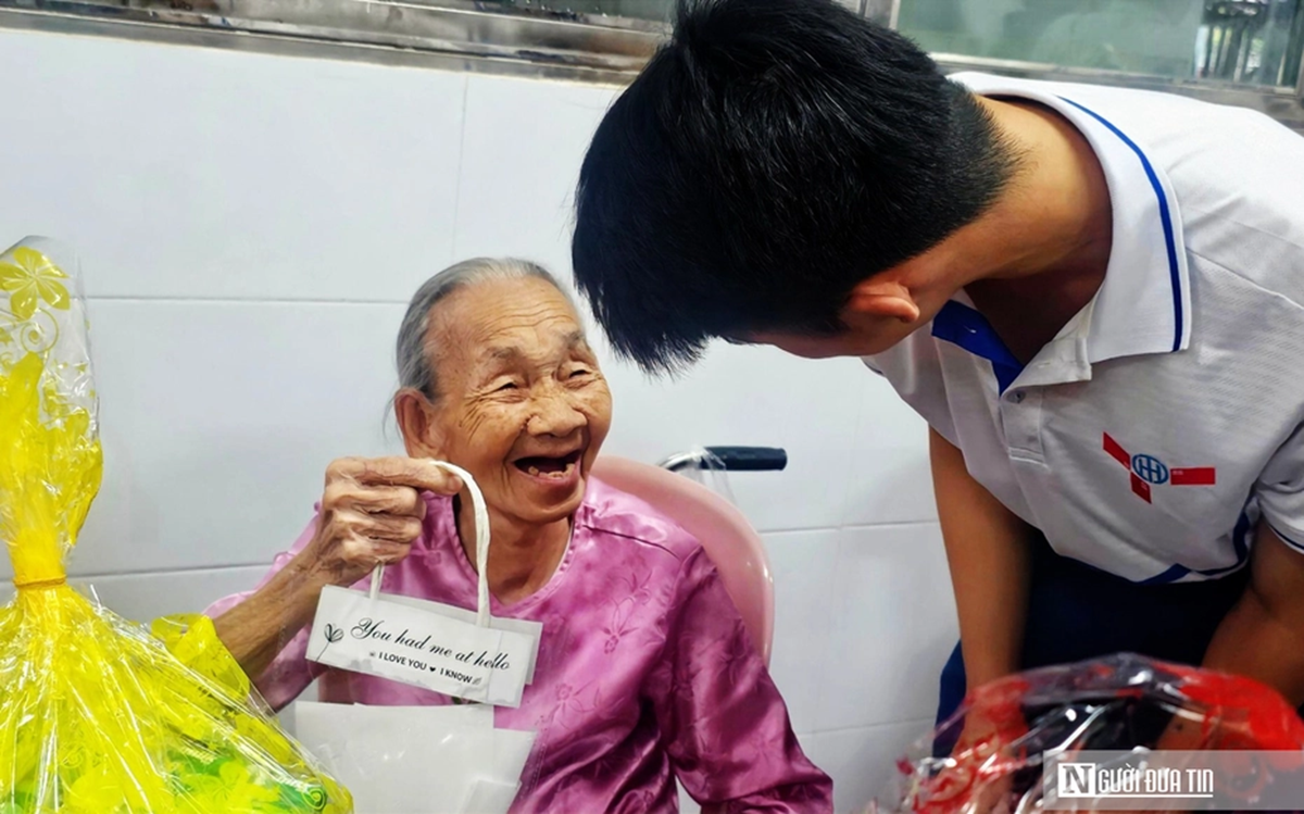 Việt Nam Hướng tới tuổi thọ trung b&igrave;nh tr&ecirc;n 80 tuổi v&agrave;o năm 2045 - Ảnh 1.