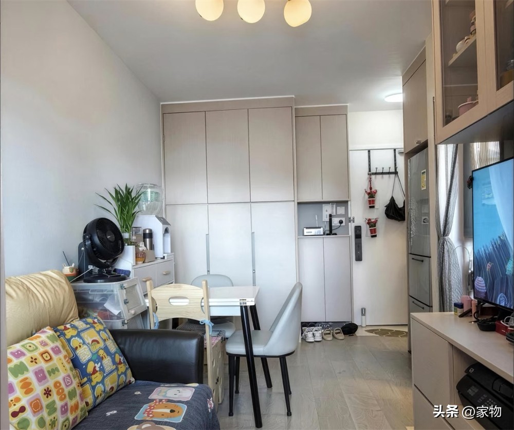 Cặp vợ chồng mới cưới mua căn hộ 26m&sup2;: Biến ban c&ocirc;ng th&agrave;nh ph&ograve;ng trẻ em, nh&agrave; nhỏ nhưng đủ chỗ cho gia đ&igrave;nh 3 người - Ảnh 4.
