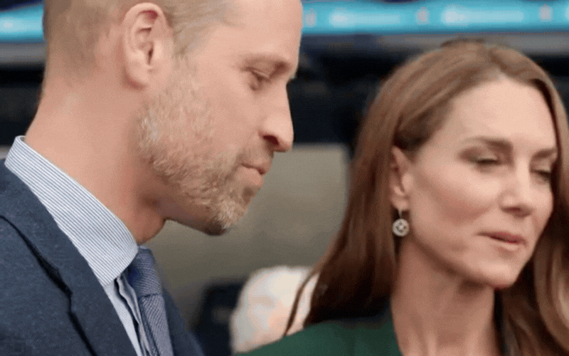 William v&agrave; Kate bất ngờ gặp gỡ gia đ&igrave;nh Rob Burrow tại sự kiện thể thao &yacute; nghĩa - Ảnh 1.