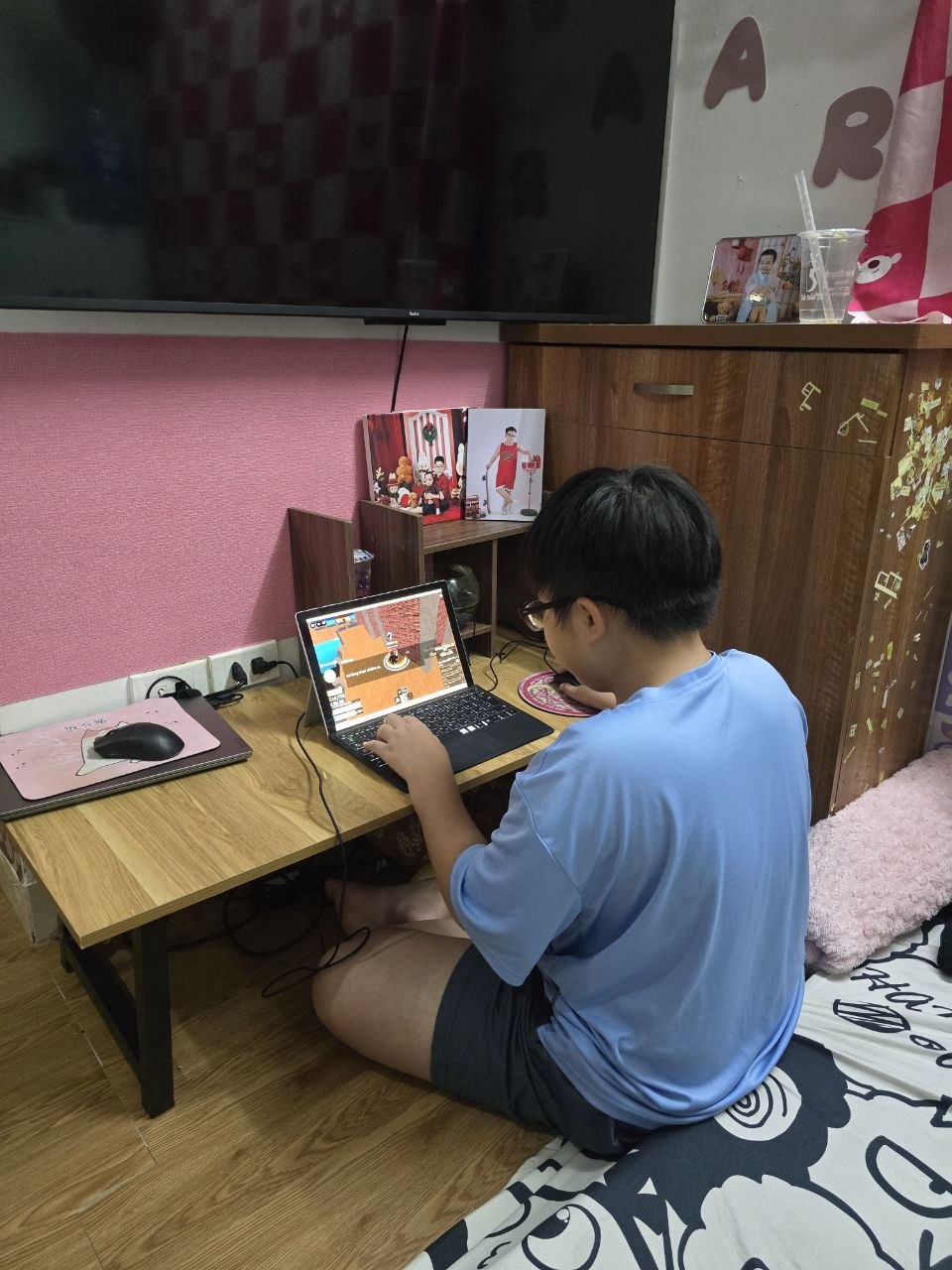 Tâm sự với con về nhóm