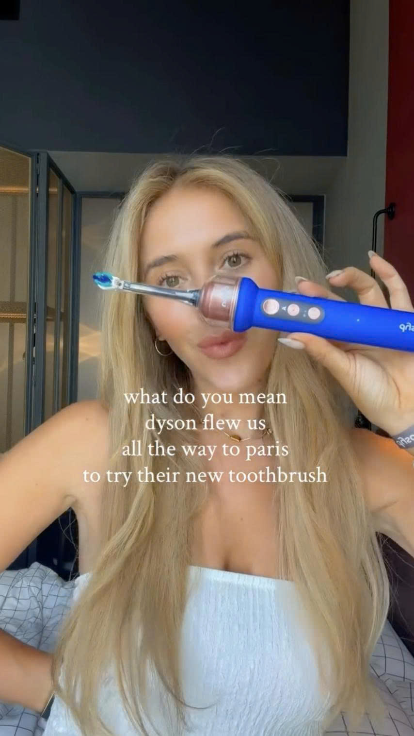 Dyson CameraJet: B&agrave;n chải điện 13 triệu đang l&agrave;m mưa l&agrave;m gi&oacute; trong giới l&agrave;m đẹp - Ảnh 10.