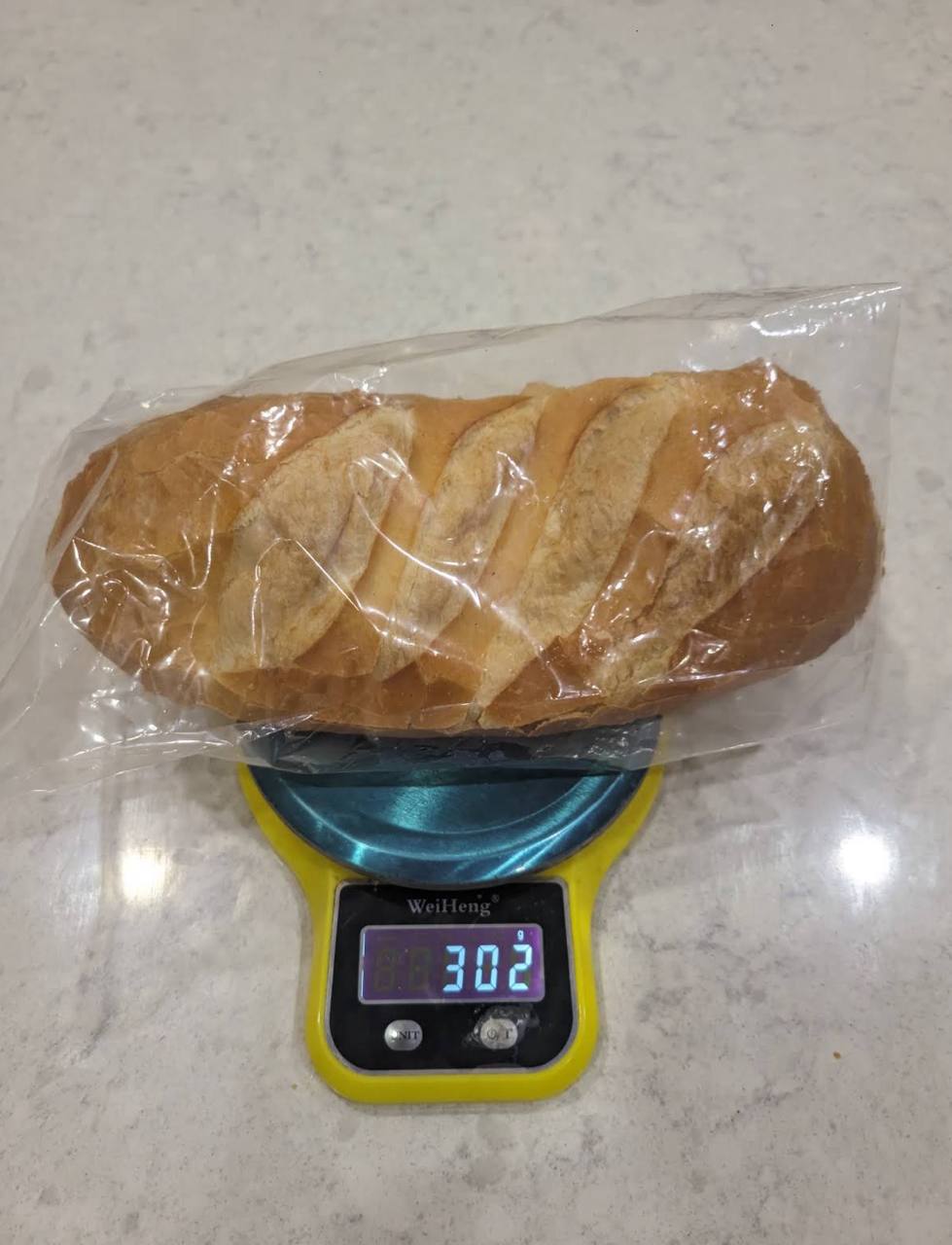B&aacute;nh m&igrave; ph&aacute; lấu X&oacute;m Chiếu nổi tiếng với gi&aacute; chỉ 25 . 000 Đồng tại TP . HCM - Ảnh 17.