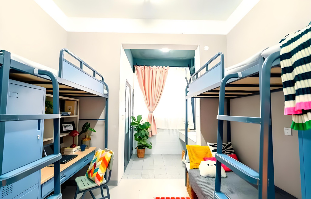 Những kh&aacute;c biệt giờ sinh hoạt trong k&yacute; t&uacute;c x&aacute;: Ai cần thay đổi để sống h&ograve;a hợp? - Ảnh 2.