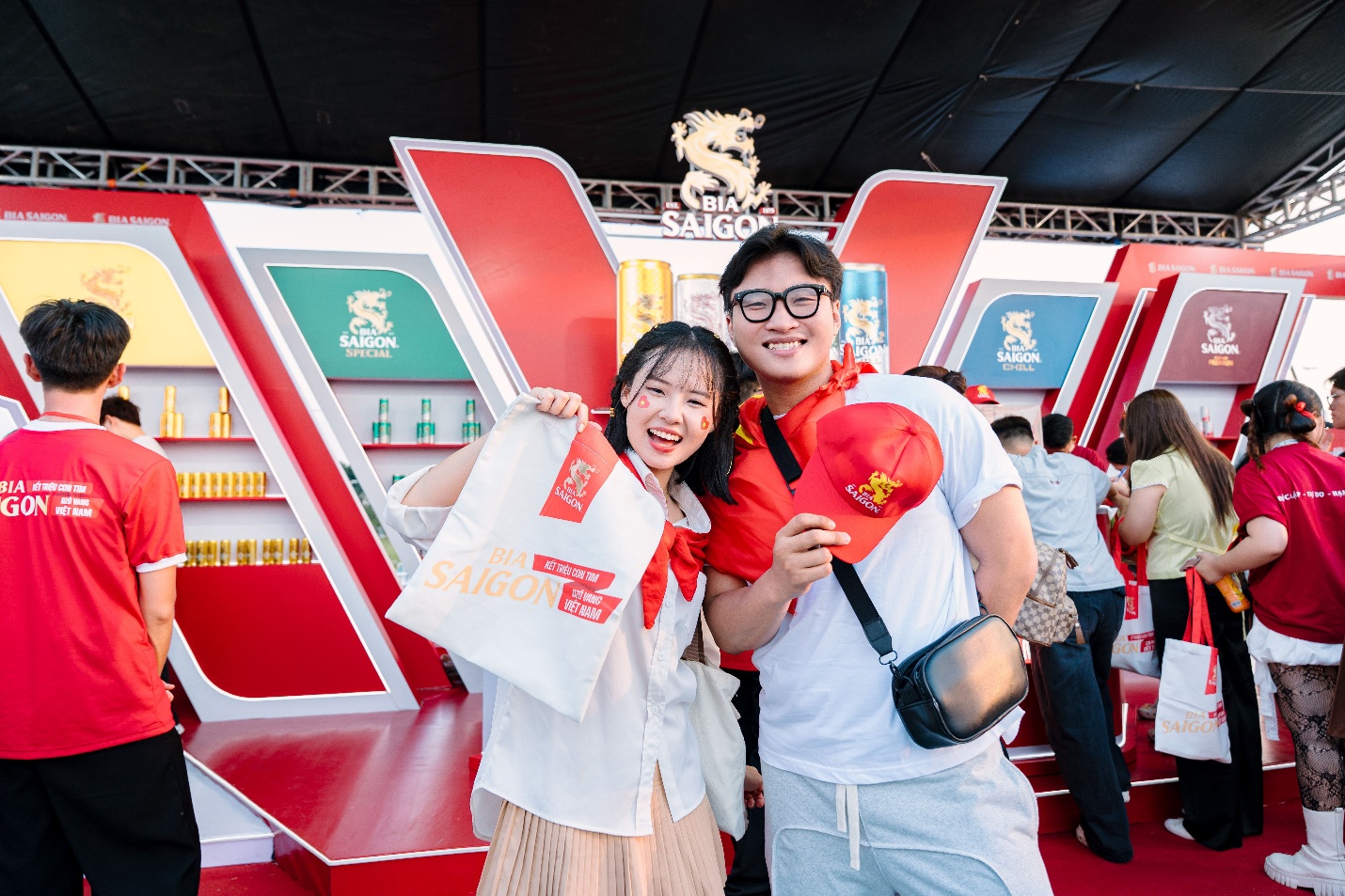 Bia Saigon kết nối thế hệ trẻ bằng niềm tự h&agrave;o Việt Nam tại Tổ quốc trong tim - Ảnh 4.