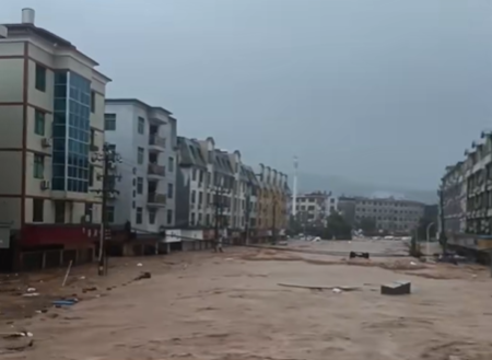 Bão Saudel hồi sinh gây lũ lớn tại Trung Quốc: VIDEO cảnh báo khẩn cấp - Ảnh 1. Bão Saudel hồi sinh gây lũ lớn tại Trung Quốc: VIDEO cảnh báo khẩn cấp - Ảnh 1.