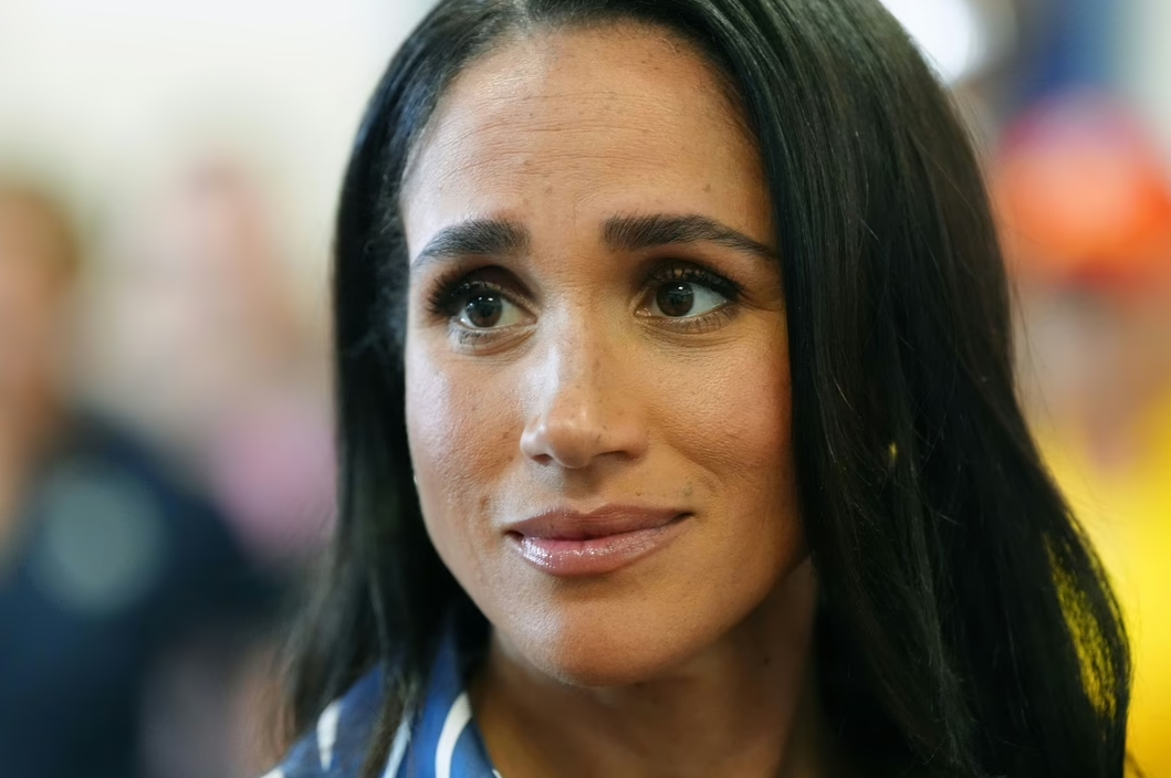 Meghan Markle mong muốn hàn gắn với Kate nhưng không chấp nhận hạ mình trong 2026 - Ảnh 2. Meghan Markle mong muốn hàn gắn với Kate nhưng không chấp nhận hạ mình trong 2026 - Ảnh 2.