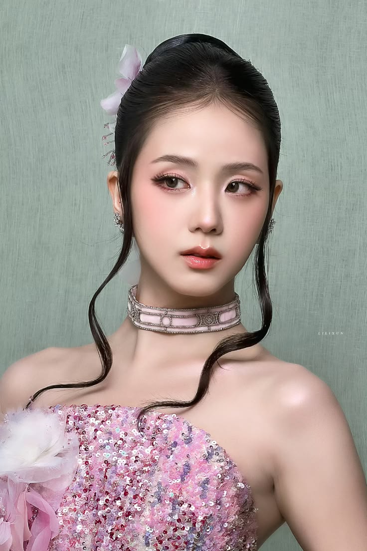 Jisoo v&agrave; những trang phục g&acirc;y tranh c&atilde;i tại Fashion Week 2026 - Ảnh 22.