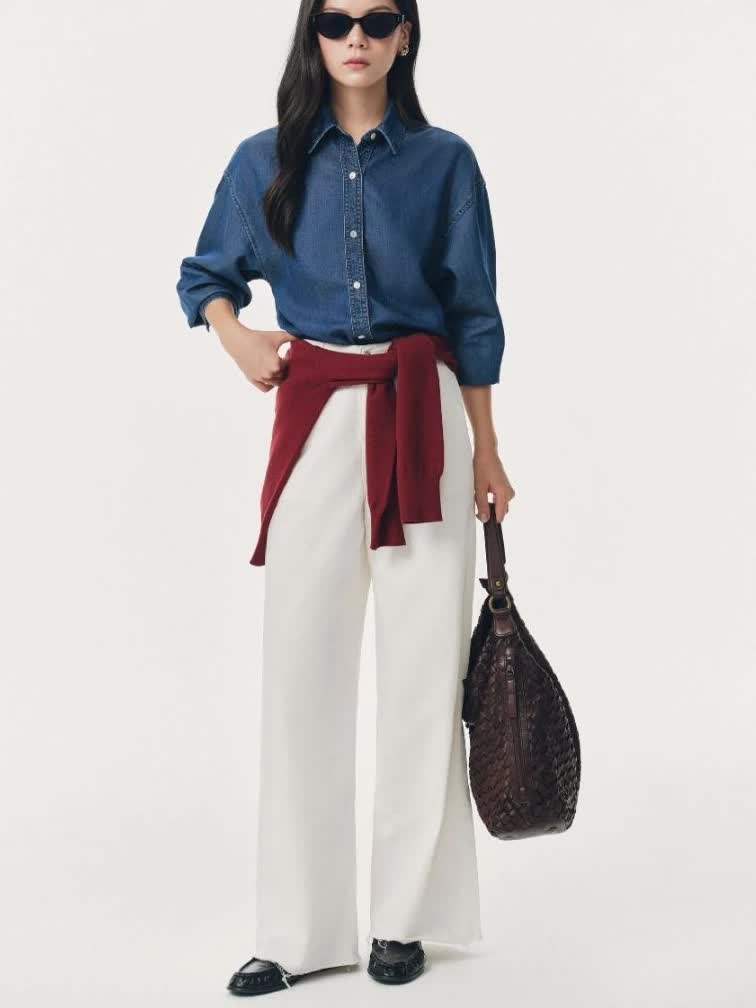 Sơ mi denim: Diện vừa trẻ trung vừa sang chuẩn old money cho n&agrave;ng c&ocirc;ng sở - Ảnh 8.