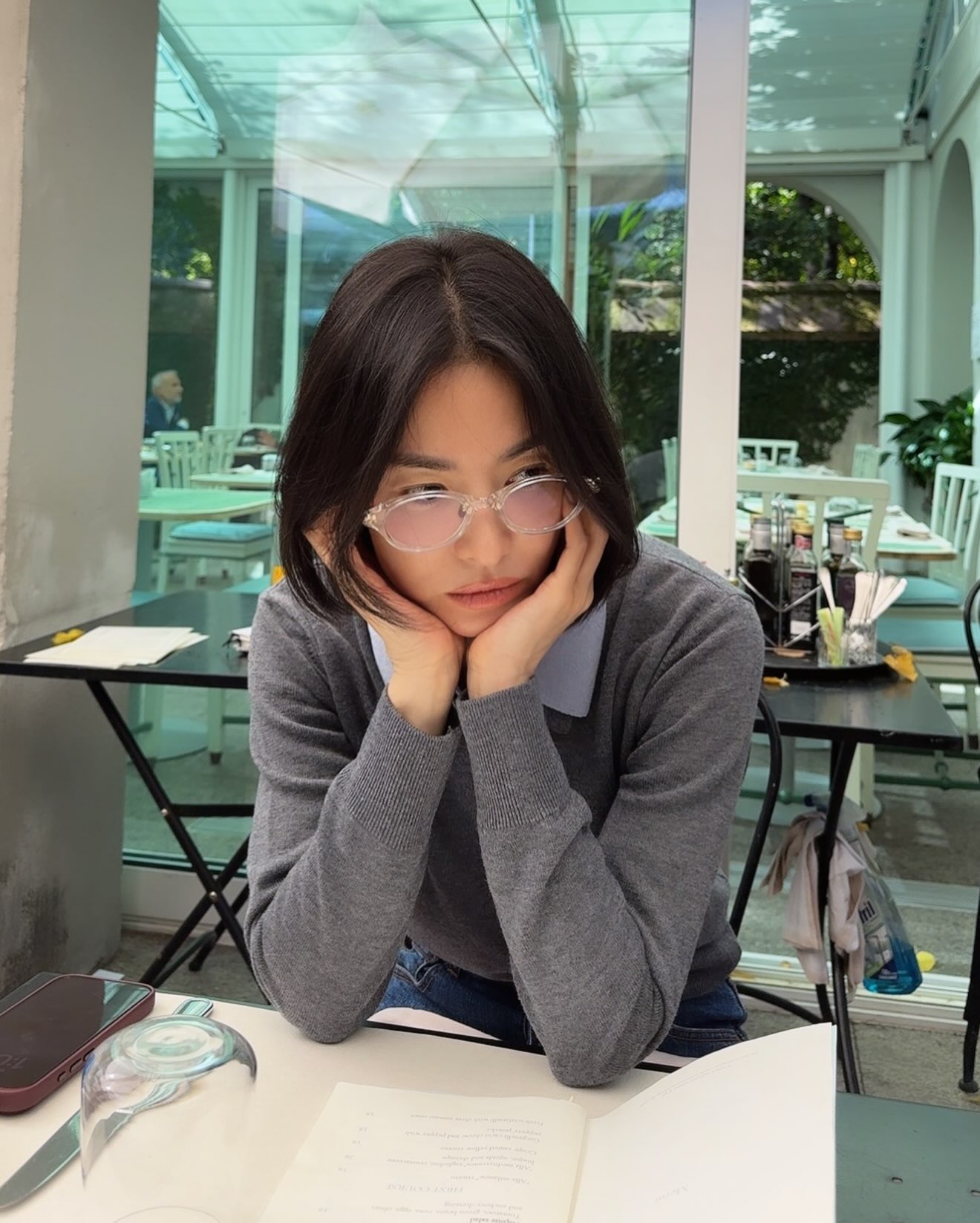 Song Hye Kyo g&acirc;y ấn tượng với phong c&aacute;ch thanh lịch v&agrave; trưởng th&agrave;nh tại Milan 2026 - Ảnh 7.