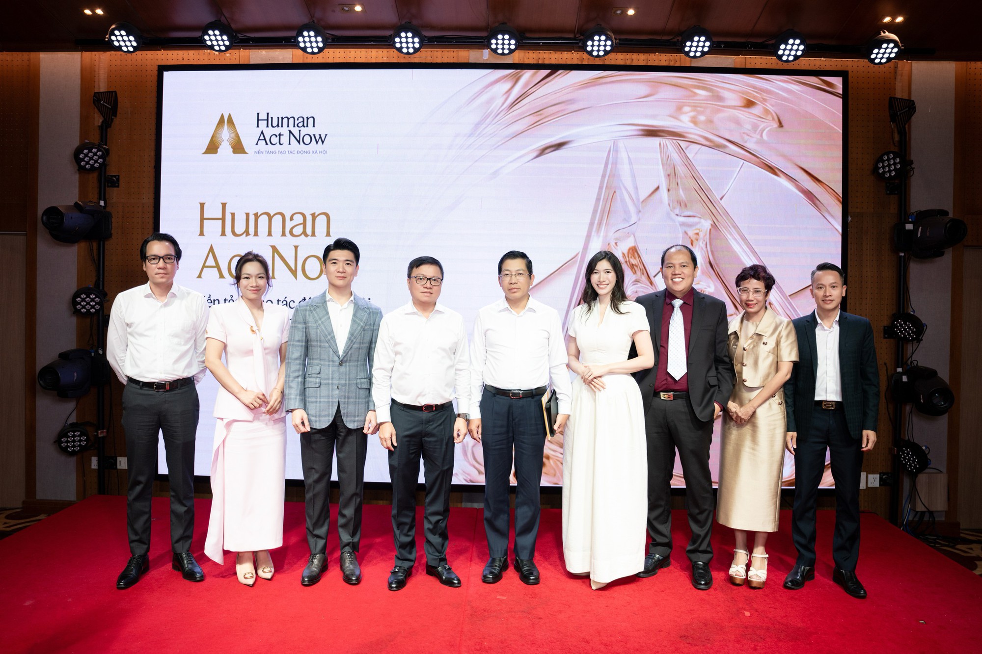 Giải thưởng h&agrave;nh động v&igrave; cộng đồng Human Act Prize 2026: Khởi đầu từ những việc nhỏ - Ảnh 9.