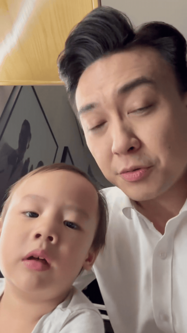 Chồng Hoa hậu Ng&acirc;n Anh d&agrave;nh 2 th&aacute;ng dạy con học đếm số, kết quả học tập của con trai khiến d&acirc;n mạng bất ngờ- Ảnh 1.