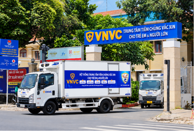 Hơn 25.000 trẻ đ&atilde; ti&ecirc;m vắc xin tay ch&acirc;n miệng tại VNVC - Ảnh 5.