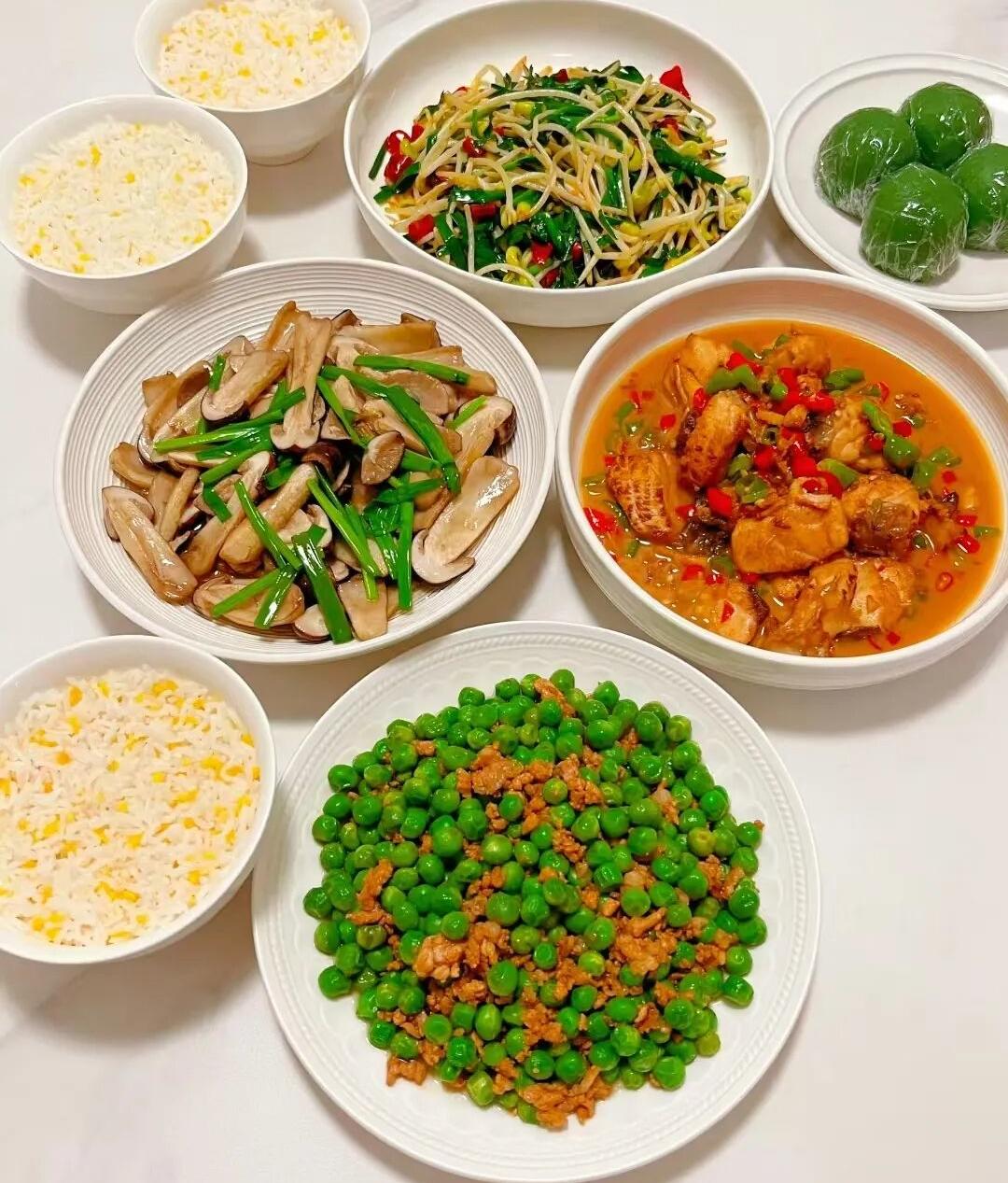 L&ecirc;n sẵn thực đơn bữa tối cả tuần ngon miệng v&agrave; độc đ&aacute;o để mỗi ng&agrave;y kh&ocirc;ng phải nghĩ 