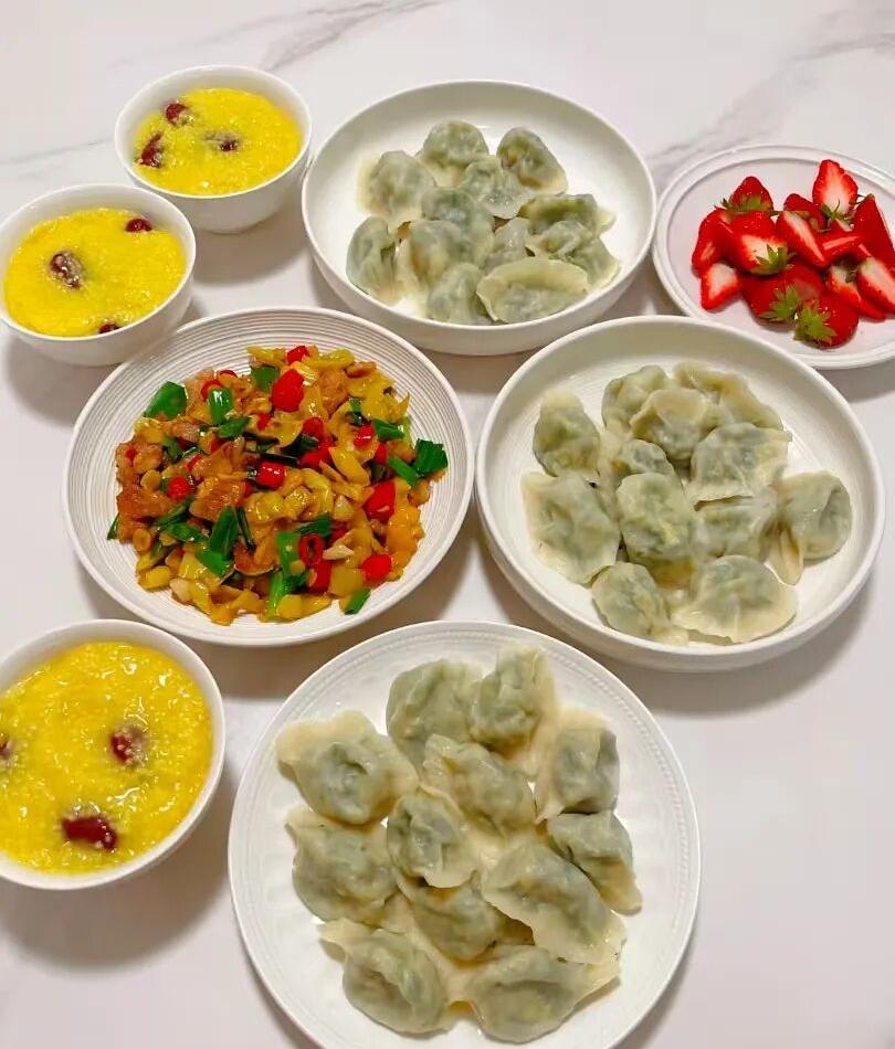 L&ecirc;n sẵn thực đơn bữa tối cả tuần ngon miệng v&agrave; độc đ&aacute;o để mỗi ng&agrave;y kh&ocirc;ng phải nghĩ 