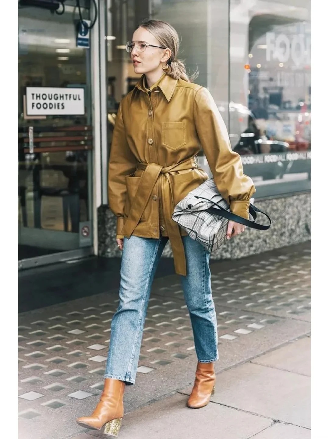 Nữ stylist Đan Mạch chia sẻ c&aacute;ch l&agrave;m nh&agrave; bền vững: Y&ecirc;u th&iacute;ch Thay v&igrave; chạy theo xu hướng - Ảnh 3.