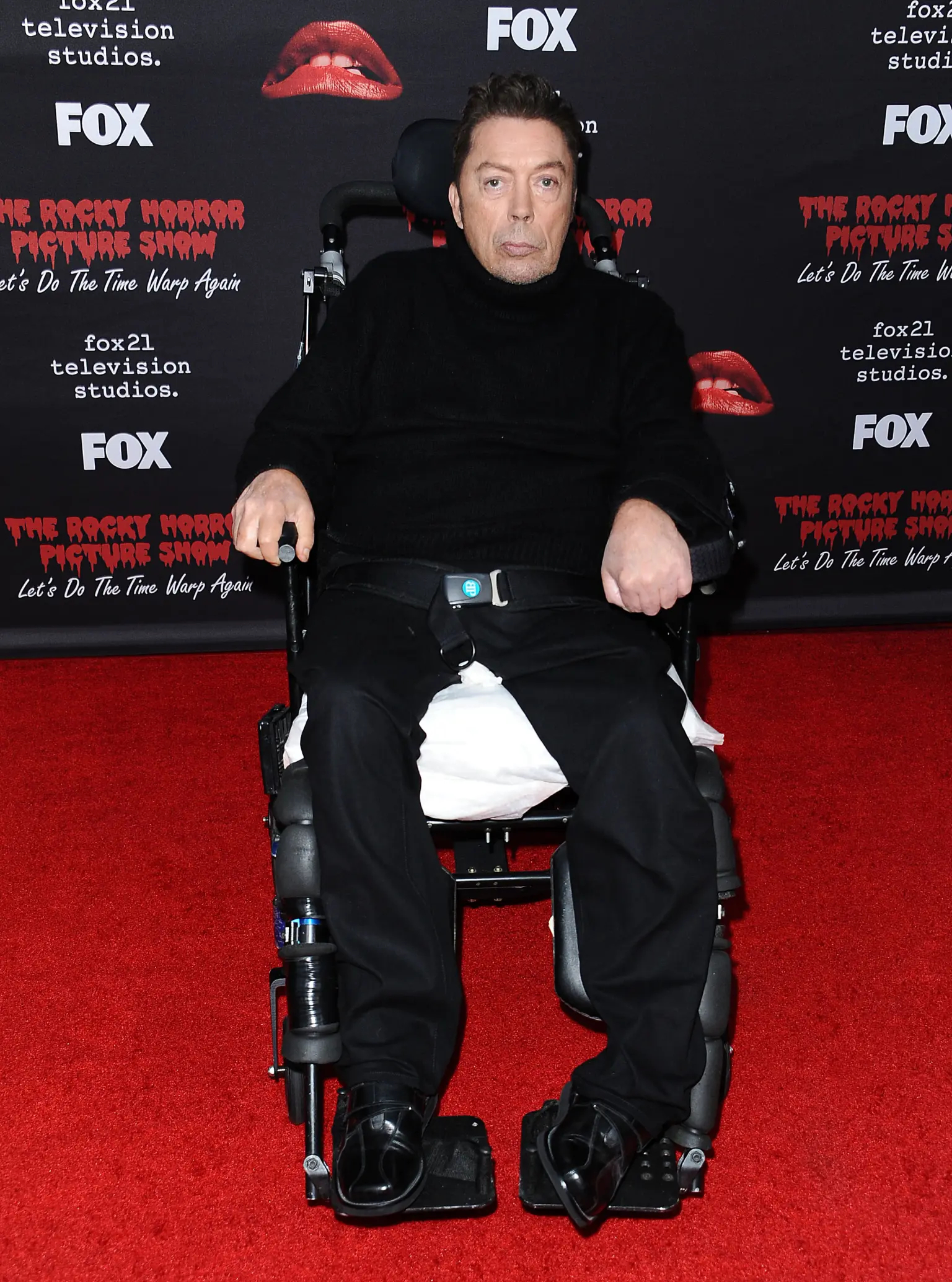 Tim Curry qua đời do bệnh động mạch v&agrave;nh: Nỗi buồn cho người h&acirc;m mộ năm 2026 - Ảnh 2.