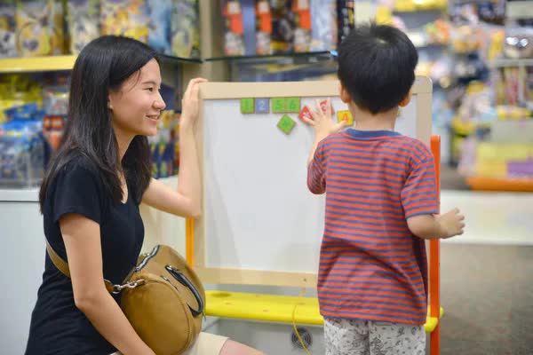 Cha mẹ lưu &yacute;: Tuyệt đối đừng cho con thứ 
