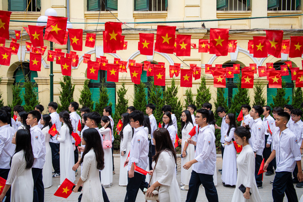 Kh&ocirc;ng kh&iacute; lễ khai giảng 2026 tại THPT Việt Đức , ng&ocirc;i trường đầy sắc m&agrave;u tuổi học tr&ograve; - Ảnh 3.