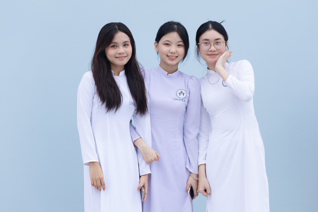 Khai giảng năm học mới tại THPT Võ trường Toản với không gian học tập hiện đại - Ảnh 11. Khai giảng năm học mới tại THPT Võ trường Toản với không gian học tập hiện đại - Ảnh 11.