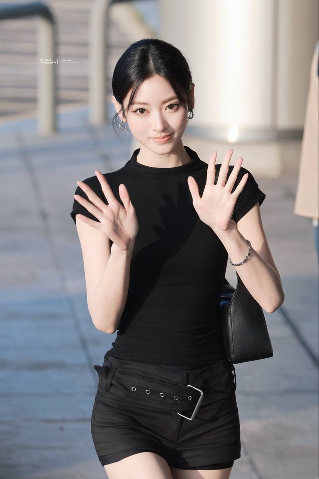 Bức ảnh si&ecirc;u thực của &ldquo;tiểu Song Hye Kyo&rdquo;- Ảnh 5.