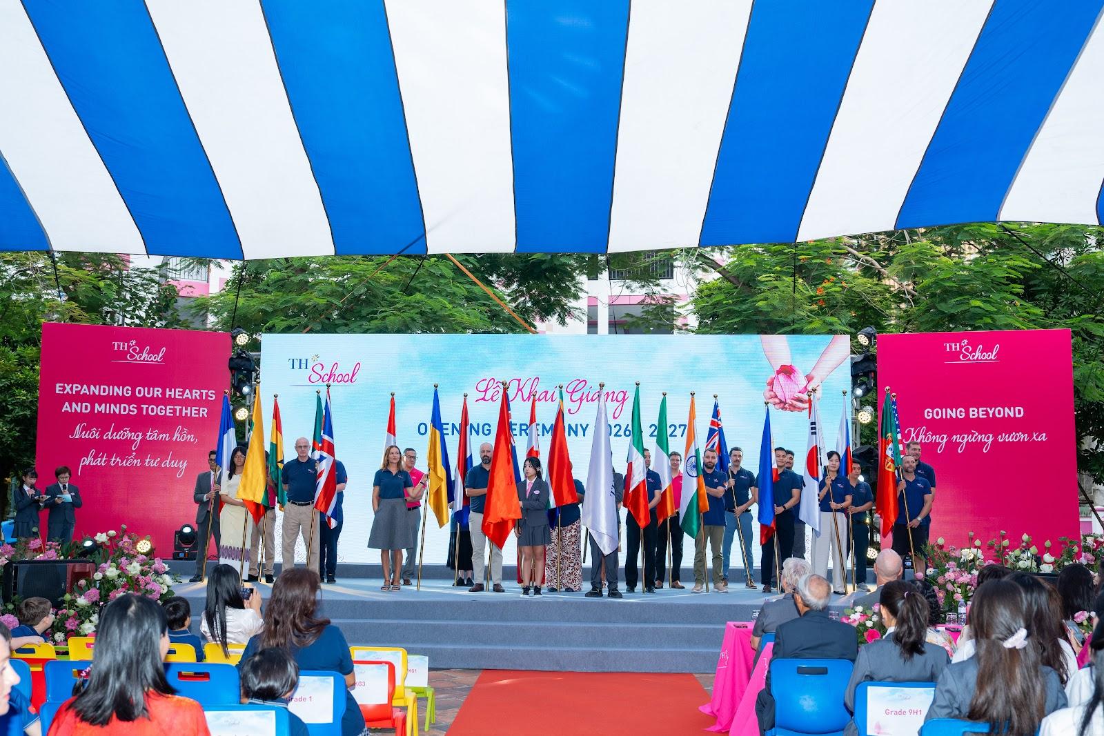Lễ Khai giảng năm học 2026 - 2027 tại TH School: Một thập kỷ “Không ngừng vươn xa” - Ảnh 4. Lễ Khai giảng năm học 2026 - 2027 tại TH School: Một thập kỷ “Không ngừng vươn xa” - Ảnh 4.