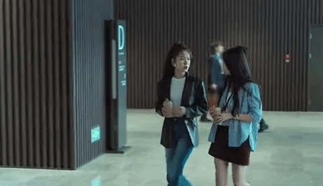 Chị đẹp Bắc Kinh nổi bật trong Đầu Xu&acirc;n Tươi S&aacute;ng với gu thời trang c&ocirc;ng sở 2026 - Ảnh 2.