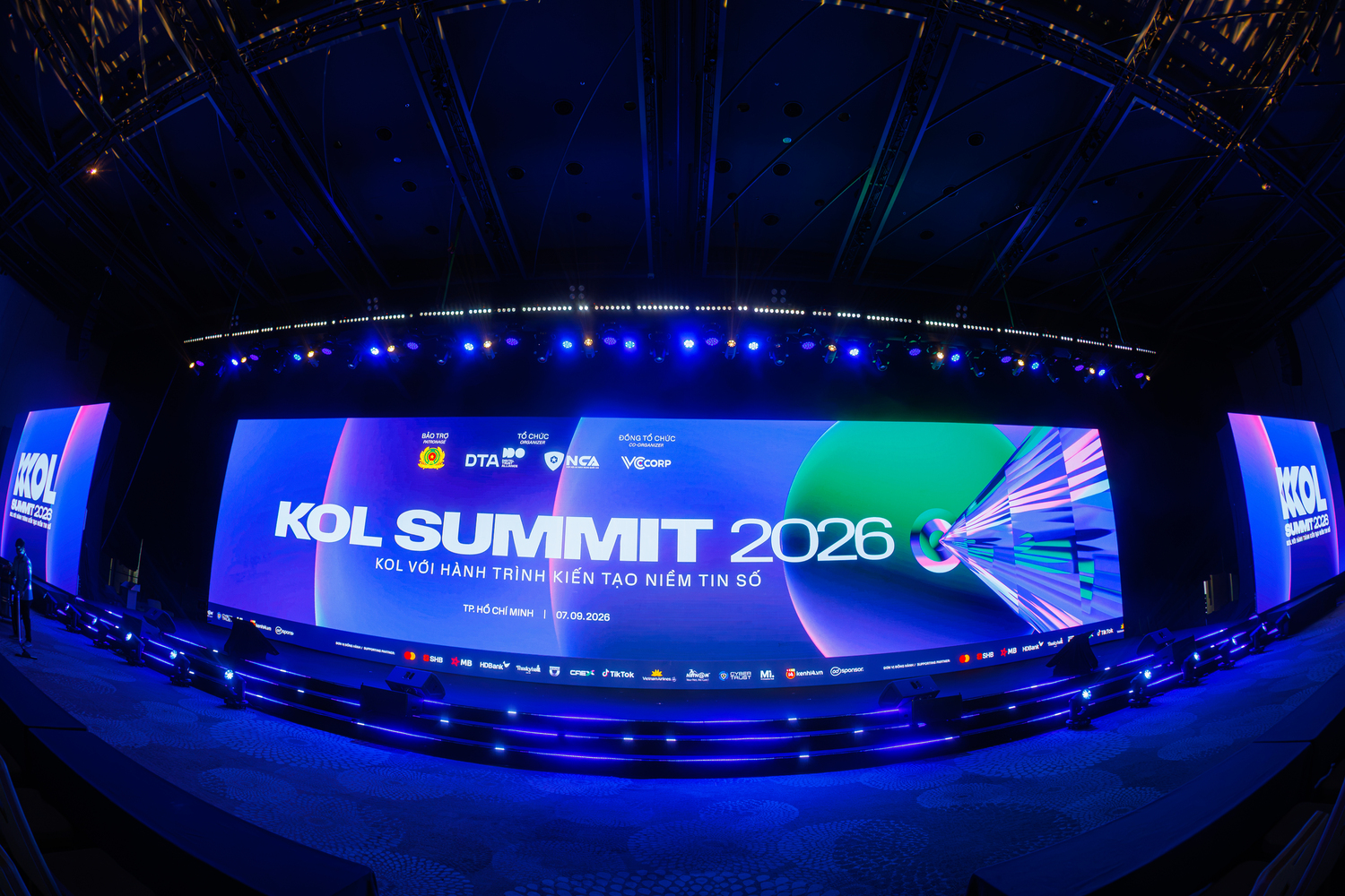 KOL Summit 2026: Sự kiện quy tụ nghệ sĩ v&agrave; KOL , khơi dậy niềm tin số - Ảnh 4.