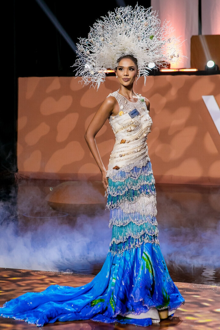 Taanusiya Chetty: Mỹ nh&acirc;n Malaysia giỏi 4 thứ tiếng , th&agrave;nh c&ocirc;ng tại Miss World 2026 - Ảnh 3.