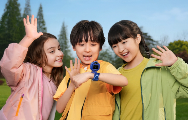 Người bạn đồng h&agrave;nh c&ugrave;ng con tự do kh&aacute;m ph&aacute; v&agrave; lưu giữ h&agrave;nh tr&igrave;nh lớn l&ecirc;n - Ảnh 2.