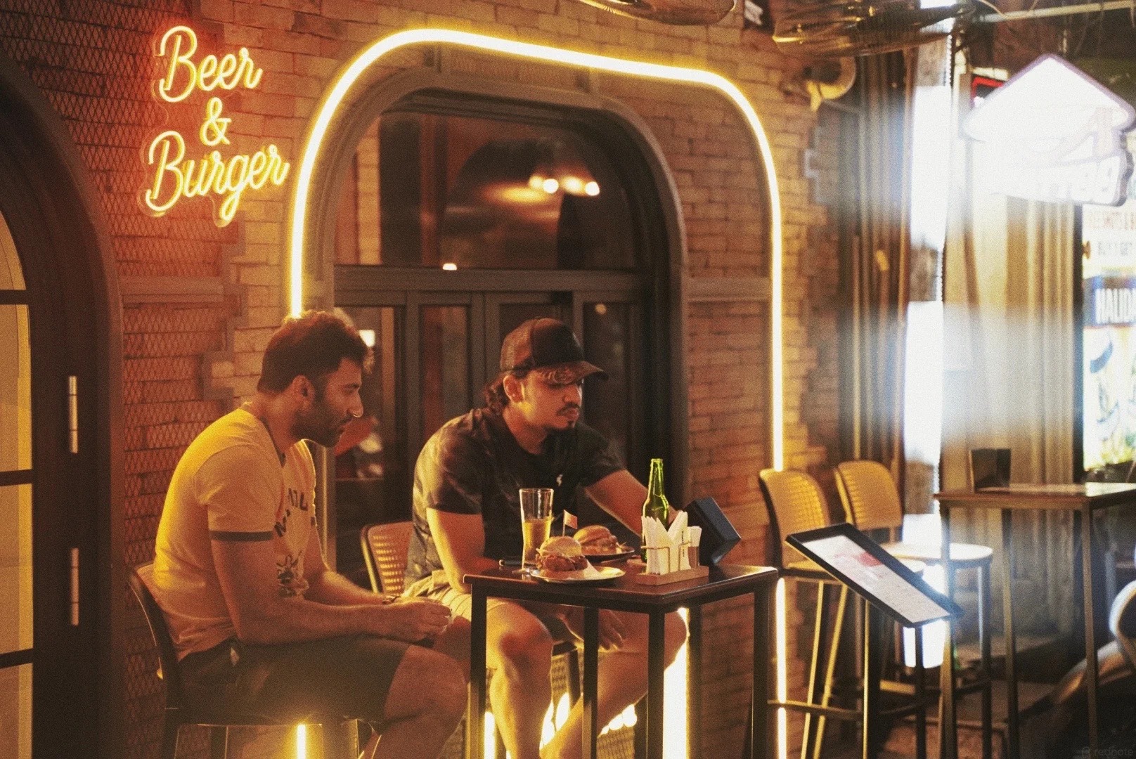 Khách Trung Quốc mê Hà Nội: “Chưa đến Hà Nội, chưa tính là đã đến Việt Nam” - Ảnh 16.