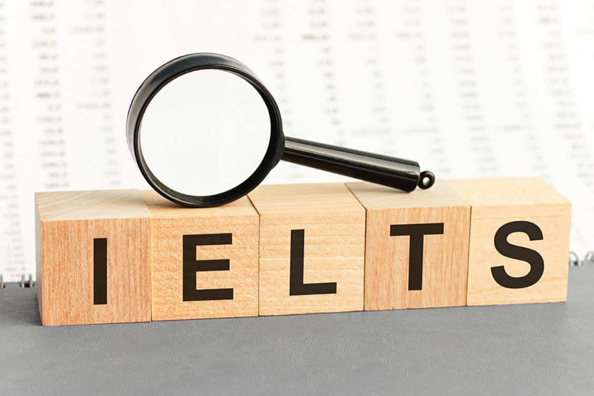 Một chứng chỉ IELTS đẩy cả nh&agrave; v&agrave;o cảnh 