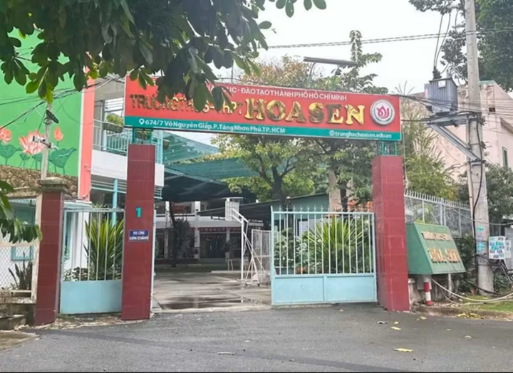 Vụ 700 học sinh Hoa Sen phải chuyển trường: Sở GD&ĐT TP.HCM th&ocirc;ng tin mới nhất - Ảnh 1.