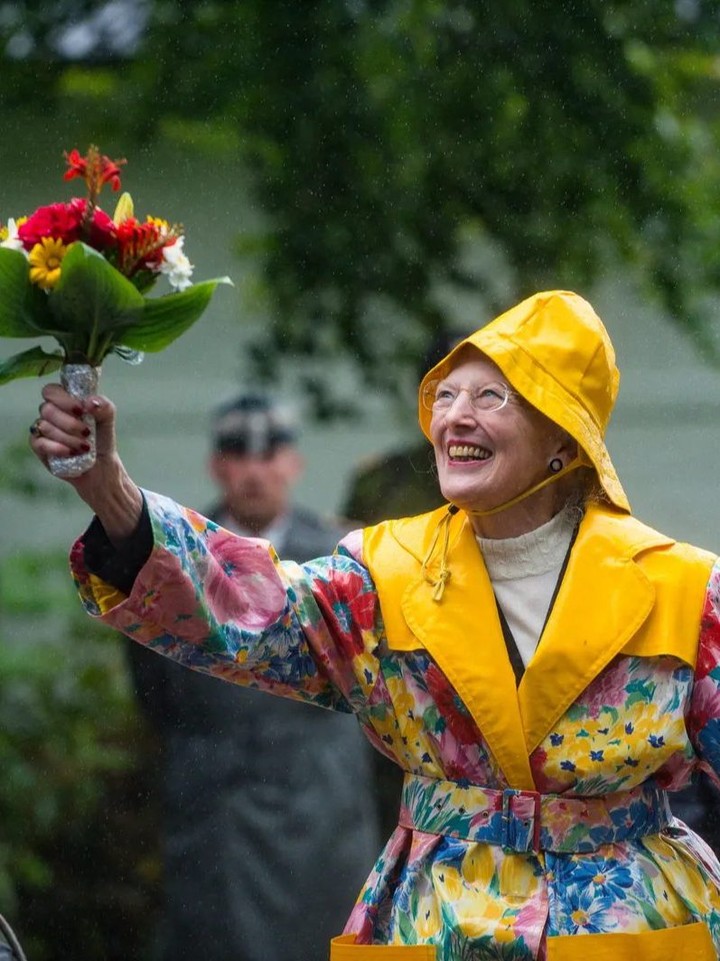 Nữ hoàng Margrethe II - “bậc thầy” của phong cách whimsy, mặc đẹp theo cách chẳng giống ai- Ảnh 6.