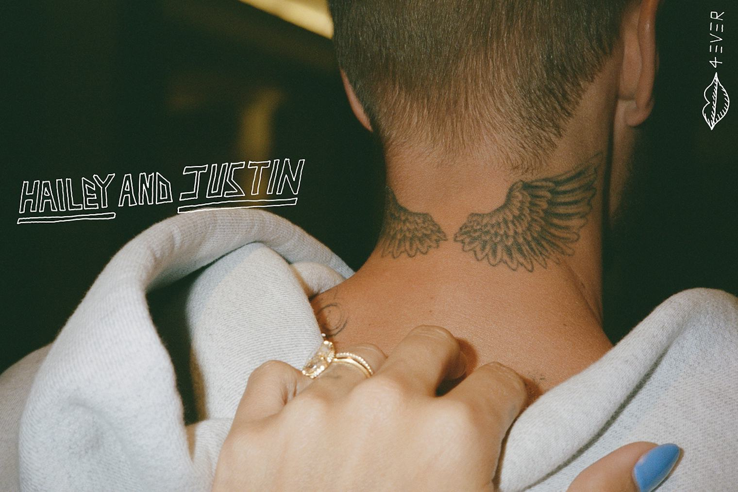 Justin v&agrave; Hailey Bieber khoe nụ h&ocirc;n đầy cảm x&uacute;c tr&ecirc;n trang b&igrave;a WYouth năm 2026 - Ảnh 4.