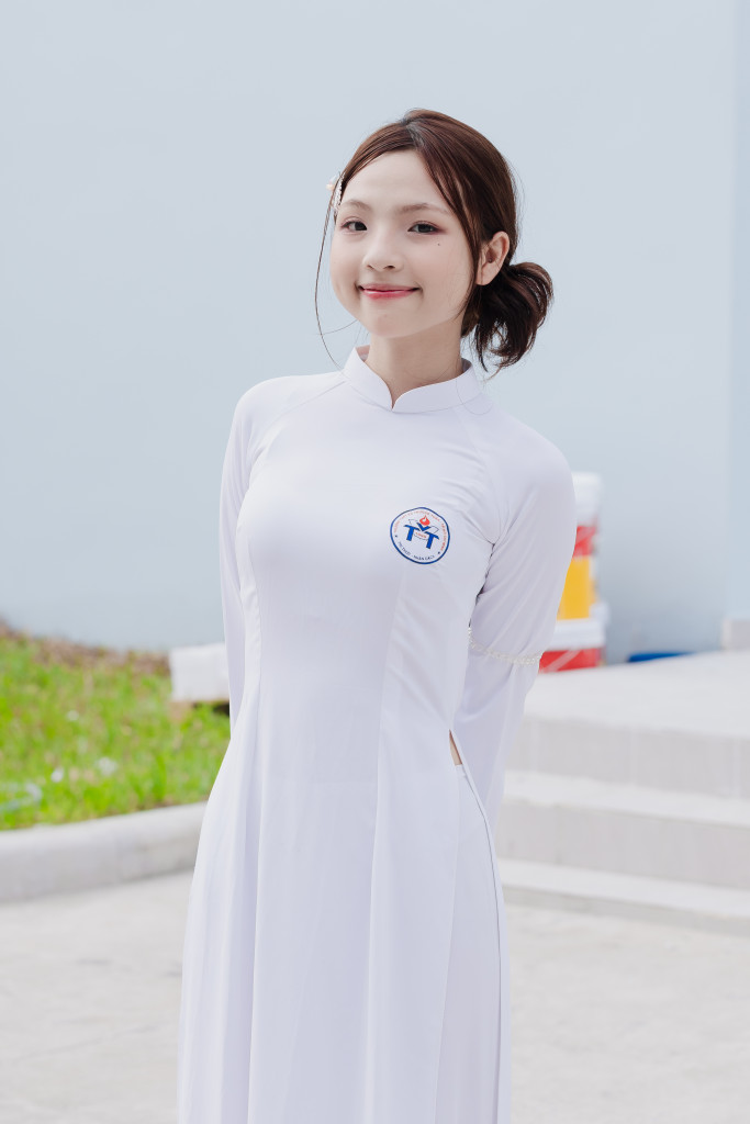 Nữ sinh Việt khai giảng 2026: Vẻ đẹp rạng rỡ và kỷ niệm đáng nhớ - Ảnh 15. Nữ sinh Việt khai giảng 2026: Vẻ đẹp rạng rỡ và kỷ niệm đáng nhớ - Ảnh 15.