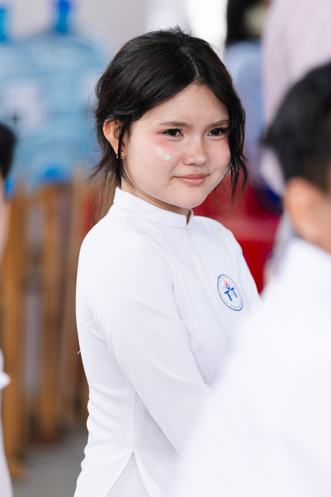Nữ sinh Việt khai giảng 2026: Vẻ đẹp rạng rỡ và kỷ niệm đáng nhớ - Ảnh 24. Nữ sinh Việt khai giảng 2026: Vẻ đẹp rạng rỡ và kỷ niệm đáng nhớ - Ảnh 24.